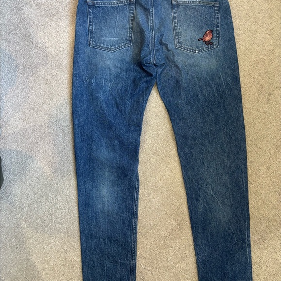 Dolce & Gabbana Embroidered Bird Patch Distressed Jeans - Picture 2 of 8